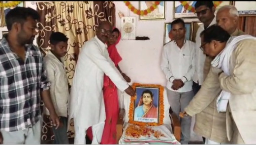 सावित्रीबाई फुले की पुण्यतिथि पर श्रद्धांजलि, समाज में शिक्षा और समानता पर जोर
